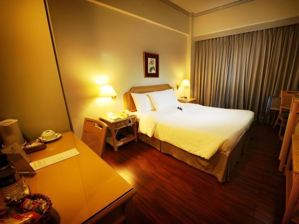 Casa Leticia Boutique Hotel Davao Exterior foto