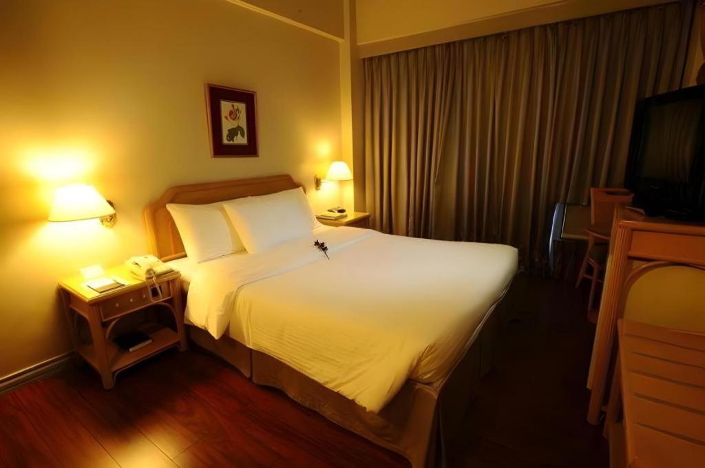 Casa Leticia Boutique Hotel Davao Exterior foto